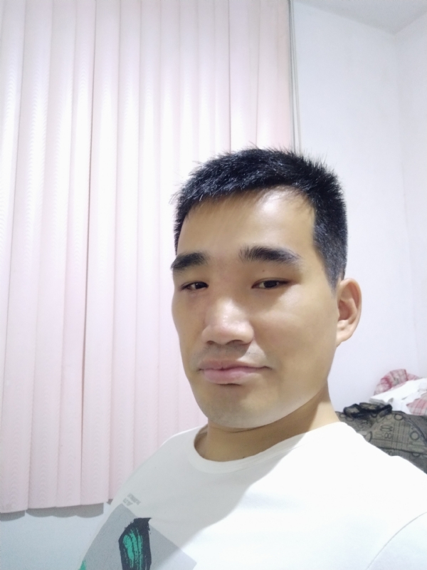 大男孩的第一张照片--连江征婚网