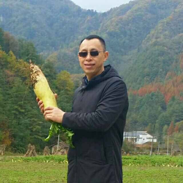 墨迹男的第一张照片--连江征婚网