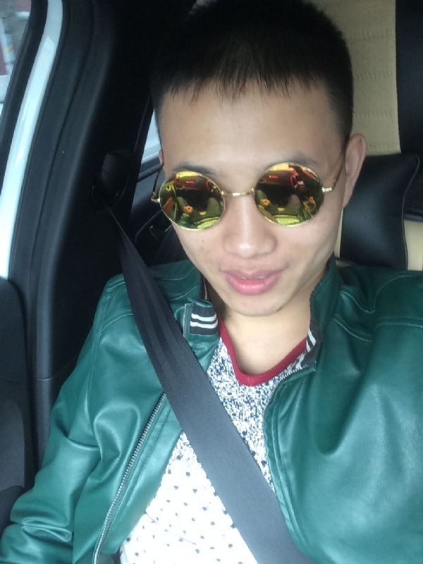 真心对待一个人的第一张照片--连江征婚网