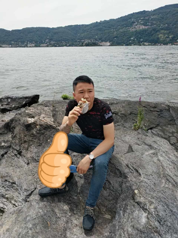 绚烂背后的平淡的第一张照片--连江征婚网