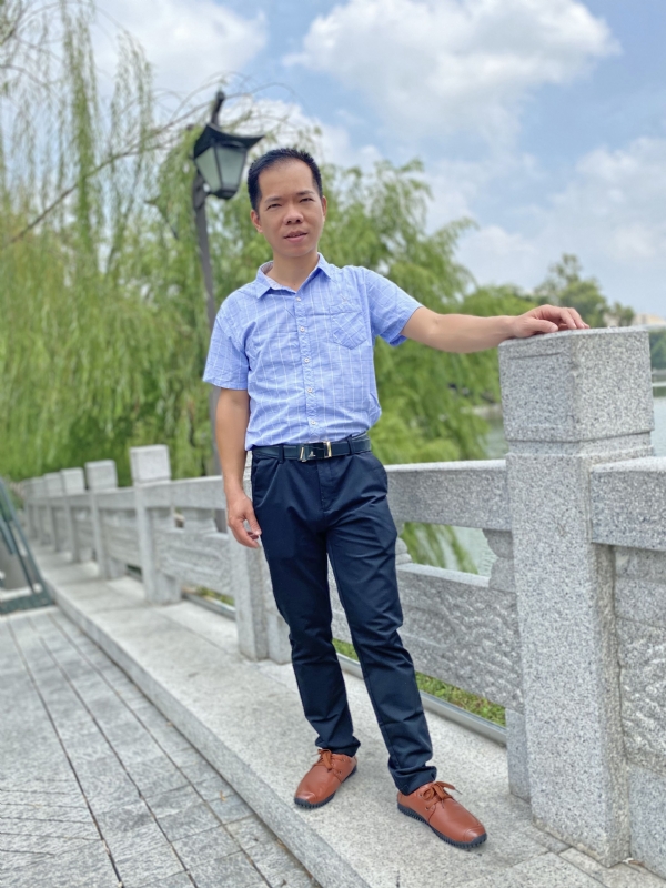 奇峰向阳的第一张照片--连江征婚网