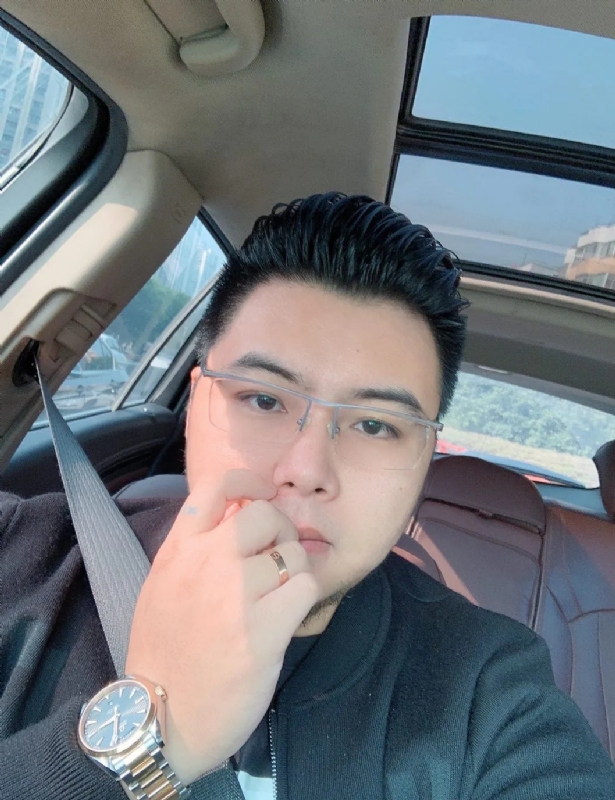 把苹果咬哭的第一张照片--连江征婚网