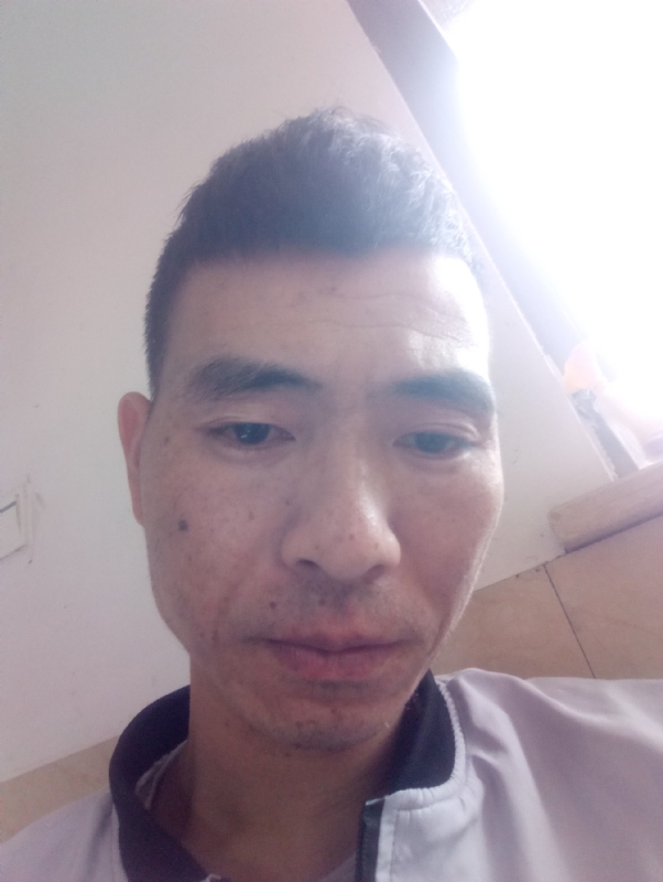 想你的夜的第一张照片--连江征婚网
