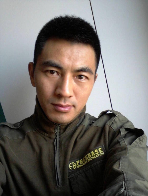 鐵血柔情的第一张照片--连江征婚网