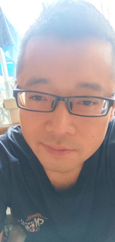 雅痞的第一张照片--连江征婚网