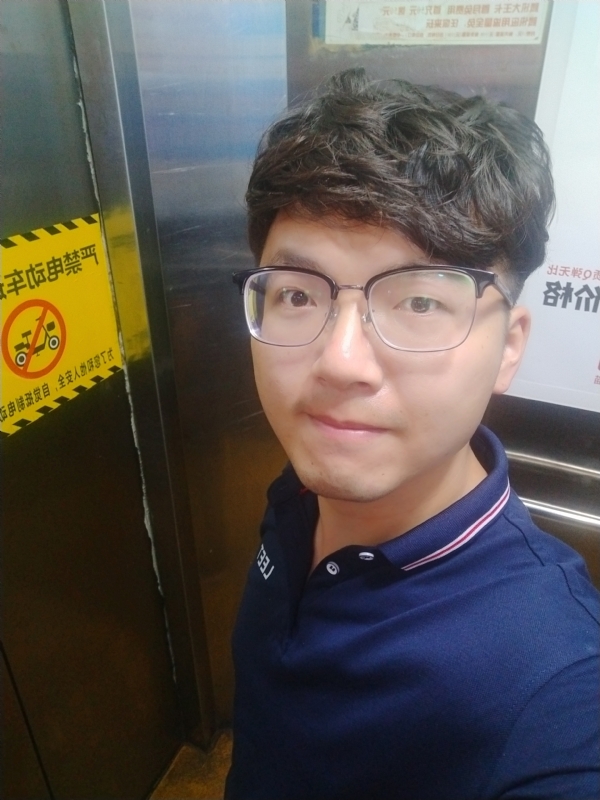 H先生的第二张照片--连江征婚网