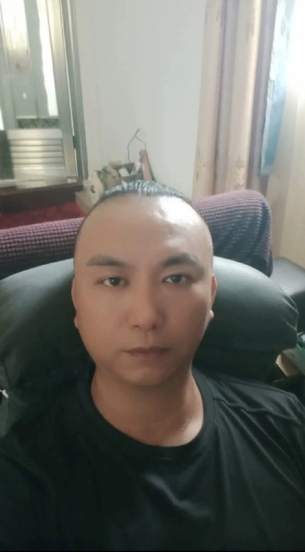 施逸森的第一张照片--连江征婚网