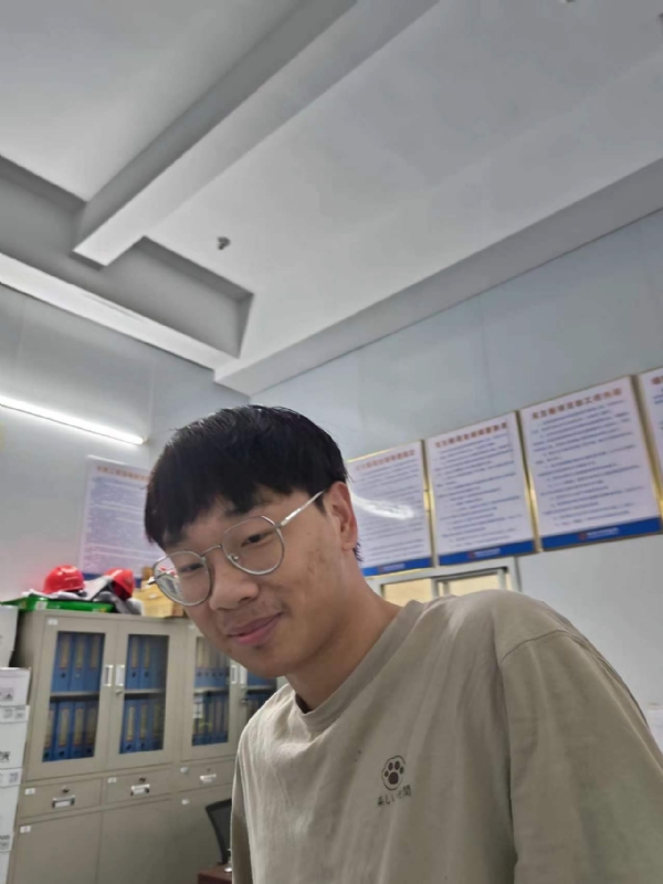 牛子弟的第一张照片--连江征婚网