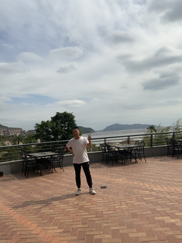 心酸瑟果的第一张照片--连江征婚网