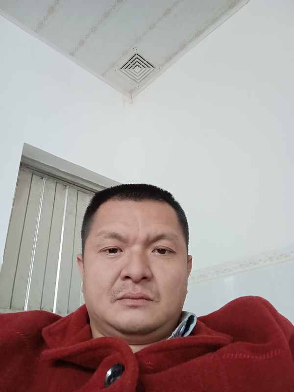 兰成龙的第一张照片--连江征婚网