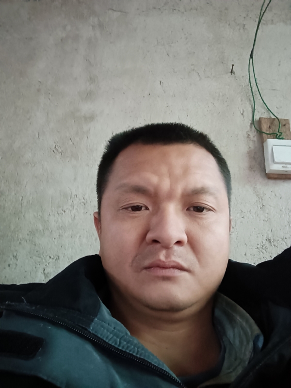 兰成龙的第二张照片--连江征婚网