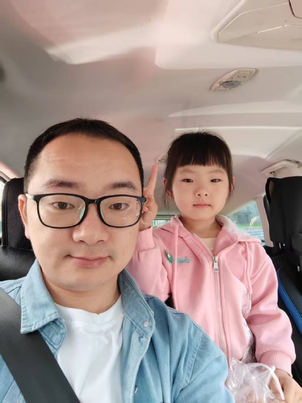 知天晓的第一张照片--连江征婚网